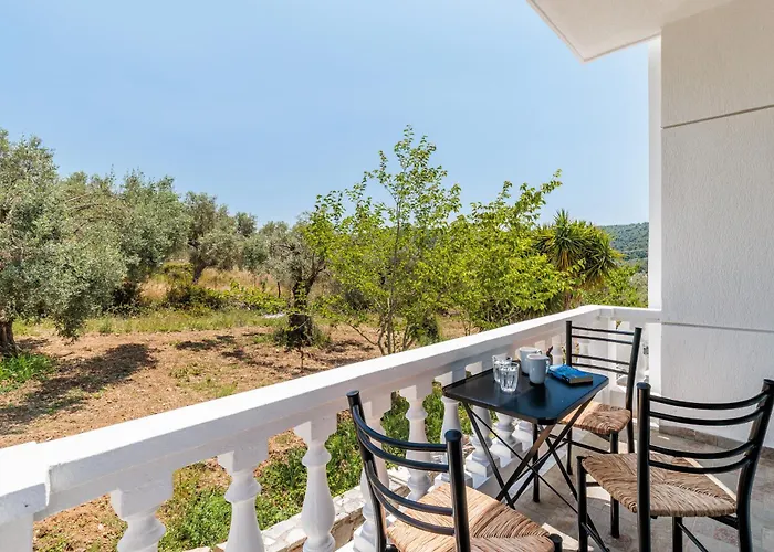 Kanaris Guest house