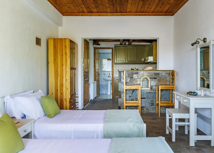 Kanaris Guest house